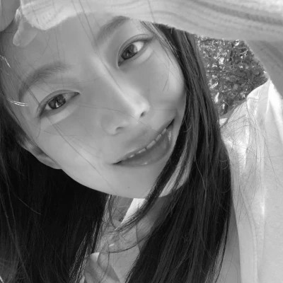 qq个性头像女黑白高清