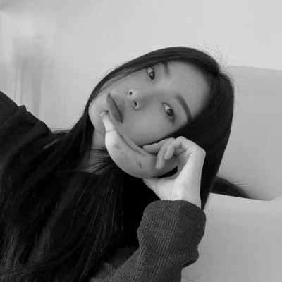 qq个性头像女黑白高清