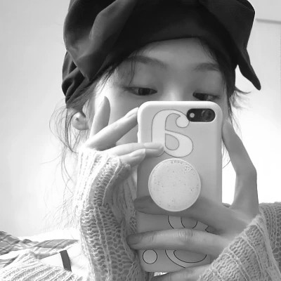 qq个性头像女黑白高清