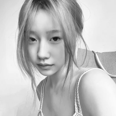 qq个性头像女黑白高清