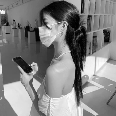 qq个性头像女黑白高清