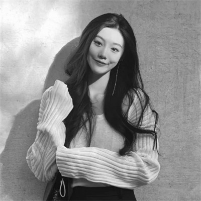 女生头像ins高级质感黑白