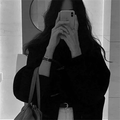 黑白个性头像女生气质高冷