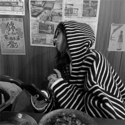 黑白个性头像女生气质高冷