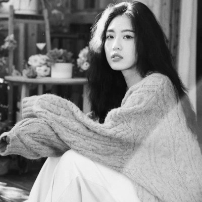 黑白个性头像女生气质高冷