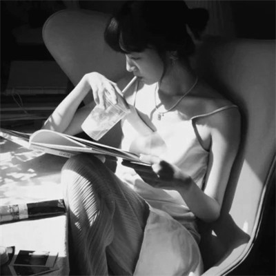 黑白个性头像女生气质高冷