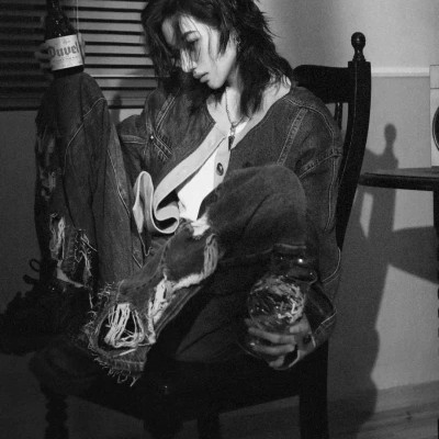 黑白个性头像女生气质高冷