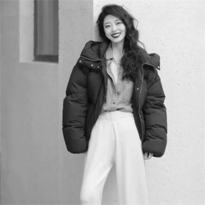黑白个性头像女生气质高冷