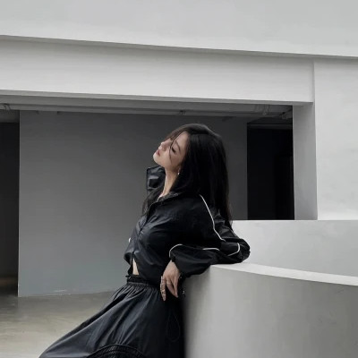2025最潮最火真人女生头像图片
