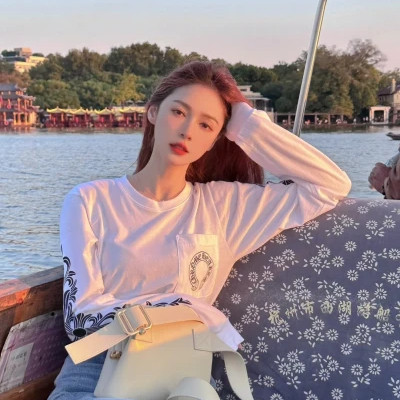 2025最潮最火真人女生头像图片