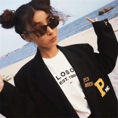 2025最潮最火真人女生头像图片