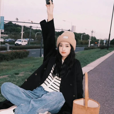 2025最潮最火真人女生头像图片
