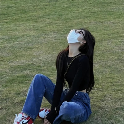 2025最潮最火真人女生头像图片