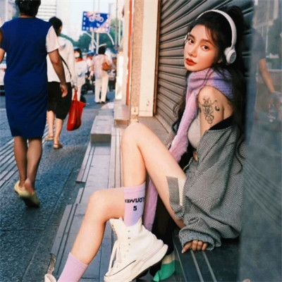 2025年头像女图片新版