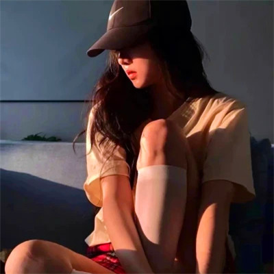 2025年头像女图片新版