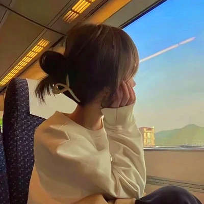 时尚高级的2025全新女生头像