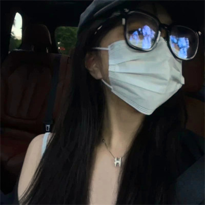 高大上微信头像美女