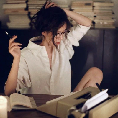 高大上微信头像美女