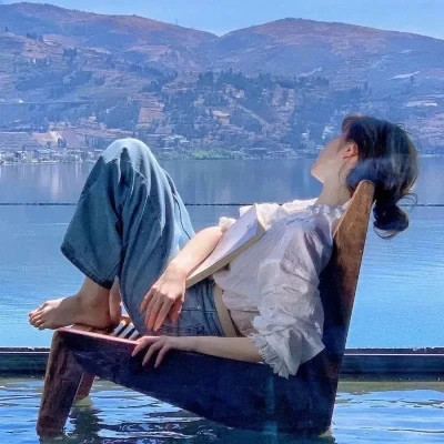 女潮流不露脸微信头像