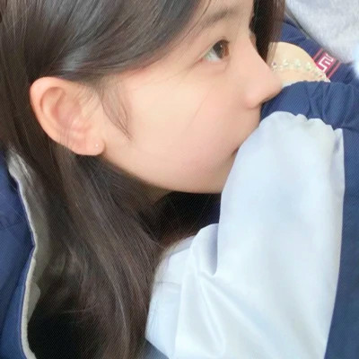 青春期素颜女生头像