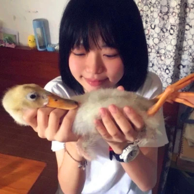 青春期素颜女生头像
