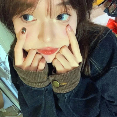 青春期素颜女生头像