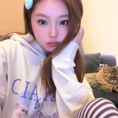 青春期素颜女生头像