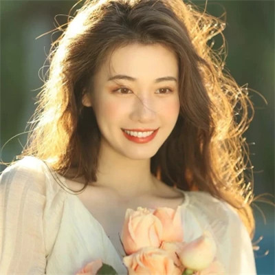 很哇塞的女孩头像