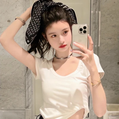 很哇塞的女孩头像