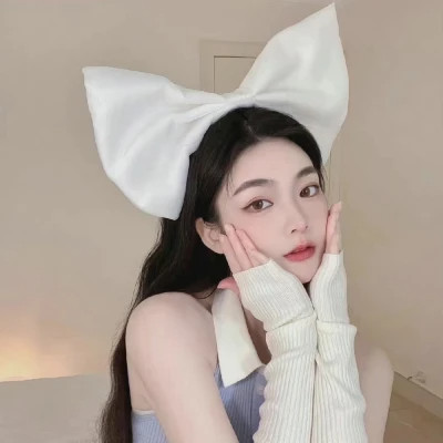 很哇塞的女孩头像