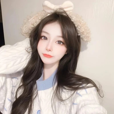 女生性感身材头像