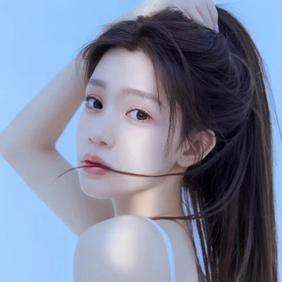 女生性感身材头像