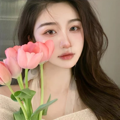 女生性感身材头像