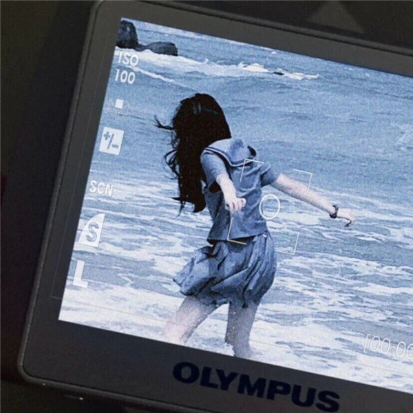 好看到爆的朋友圈背景图片头像