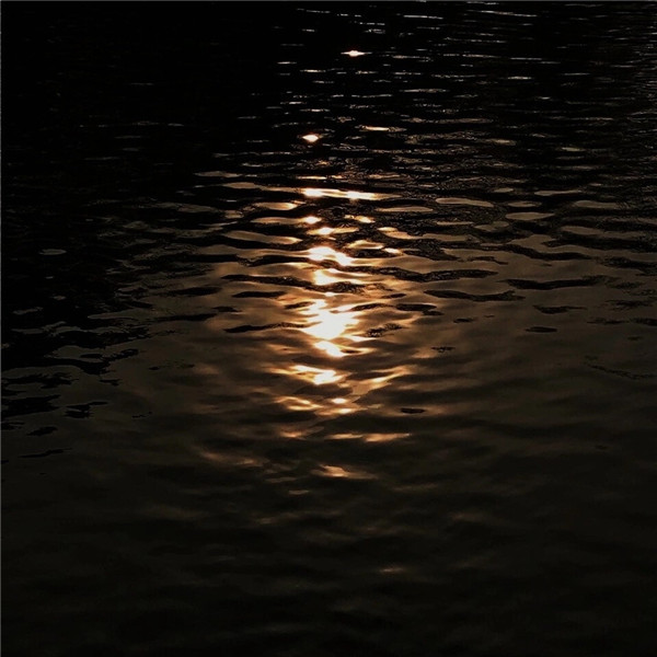 好看到爆的朋友圈背景图片头像