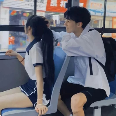2025年最好看的高清情侣头像