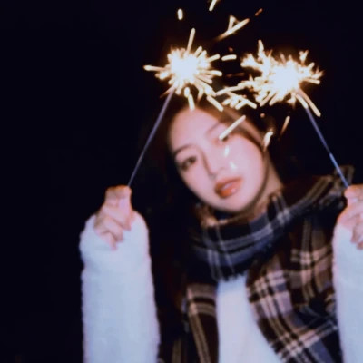文艺复古女生头像高清图片