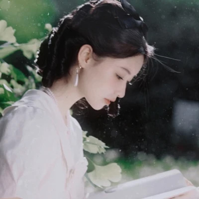 文艺复古女生头像高清图片