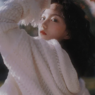 文艺复古女生头像高清图片