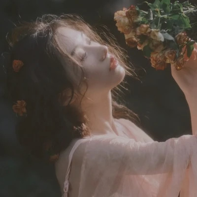 文艺复古女生头像高清图片