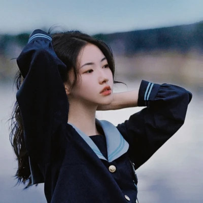 女生头像高级质感复古