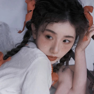 女生头像高级质感复古