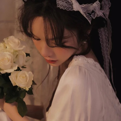 女生头像高级质感复古