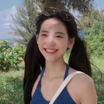 女生复古氛围感头像