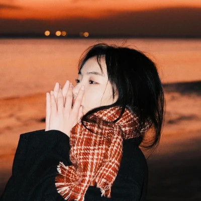 文艺复古女生头像森系