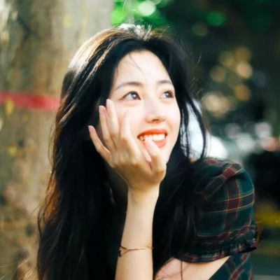 文艺复古女生头像森系