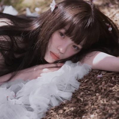文艺复古女生头像森系
