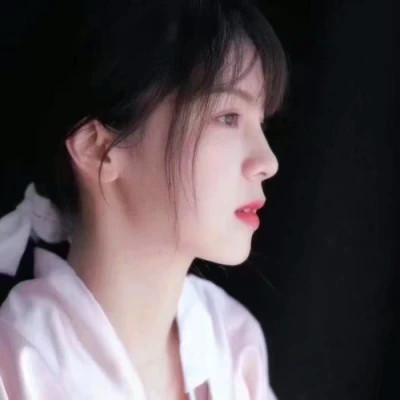 高质量好看的女生真人头像