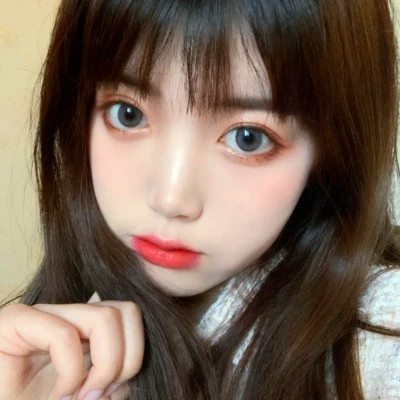 高质量好看的女生真人头像