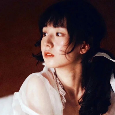 高质量好看的女生真人头像